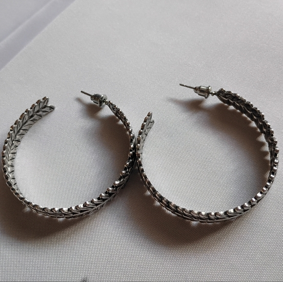 Elegant Silver Hoop and Dangle Earrings Set - Picture 3 of 10